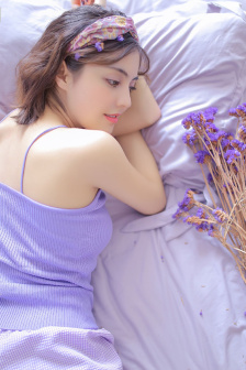 不戴套的瑜伽教练在线观看